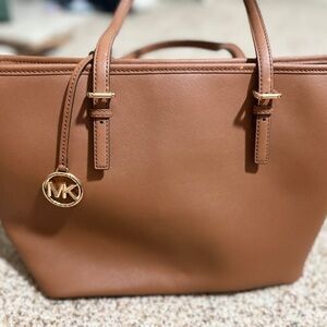 Michael Kors Jet Set Charm Leather Tote Bag NWT